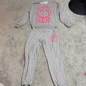 Lauren Moshi gray and Pink Peace Sign set